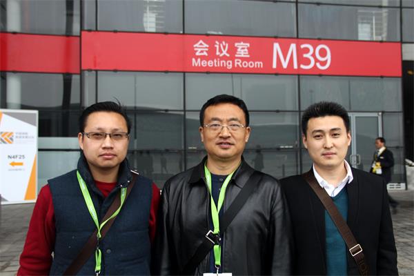 1439347698367190.jpg 江蘇泰州高港區招商局何慧林(中).jpg