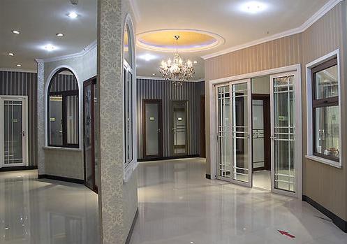 門窗企業改革之路 走得穩正方能久遠.jpg 門窗企業改革之路 走得穩正方能久遠.jpg