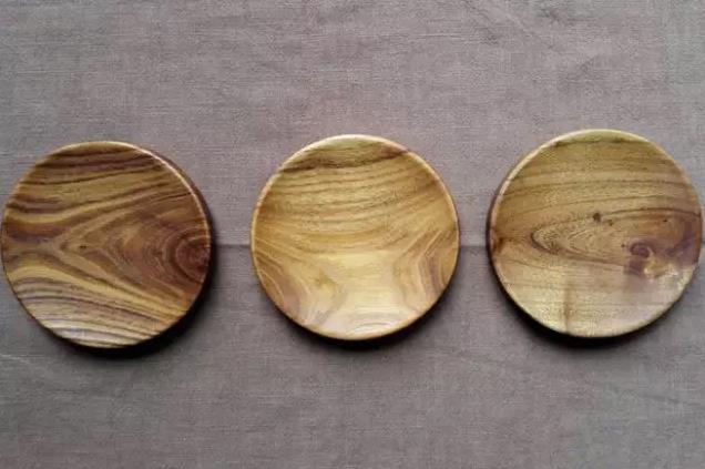 圣象人20年:圣象人的戀木情節.jpg 圣象人20年:圣象人的戀木情節.jpg