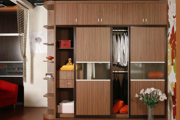 衣柜品牌延伸瑕疵 企業如何避免.jpg 衣柜品牌延伸瑕疵 企業如何避免.jpg