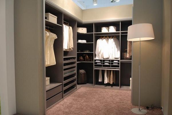 發(fā)展關(guān)鍵期 衣柜企業(yè)在創(chuàng)新中前進(jìn).jpg 發(fā)展關(guān)鍵期 衣柜企業(yè)在創(chuàng)新中前進(jìn).jpg