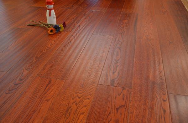 地板行業需站在消費者角度開展營銷.jpg 地板行業需站在消費者角度開展營銷.jpg