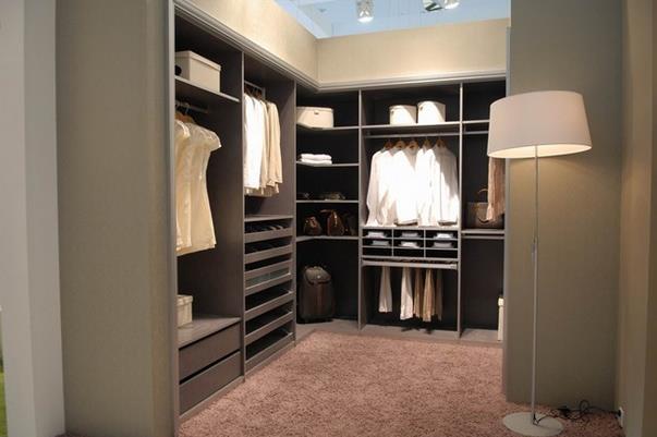 “大營銷”思維為衣柜企業(yè)變革“撐臺”.jpg “大營銷”思維為衣柜企業(yè)變革“撐臺”.jpg