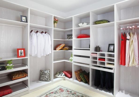 緊跟時勢加強創新 企業華麗轉變.jpg