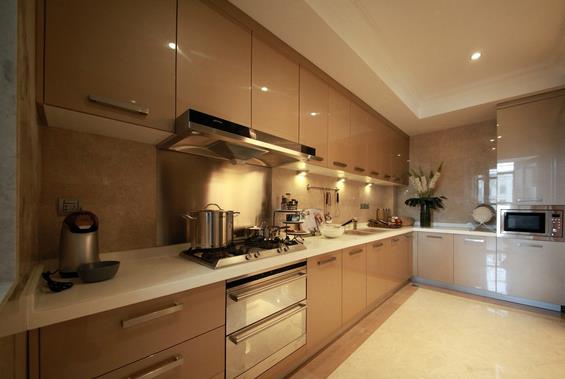 樓市回暖非萬能藥 櫥柜業(yè)需找準(zhǔn)靠山.jpg 樓市回暖非萬能藥 櫥柜業(yè)需找準(zhǔn)靠山.jpg