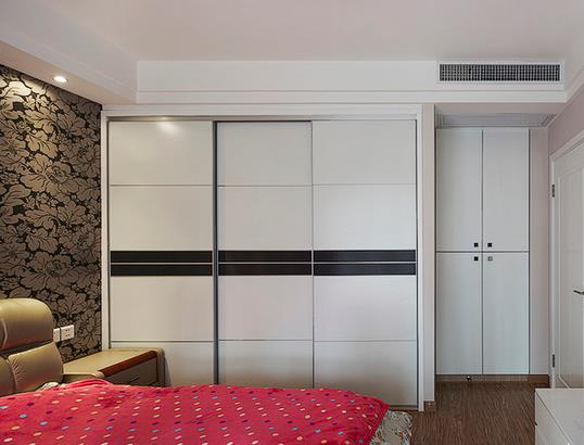 衣柜企業逃脫“價格促銷”漩渦 .jpg 衣柜企業逃脫“價格促銷”漩渦 .jpg