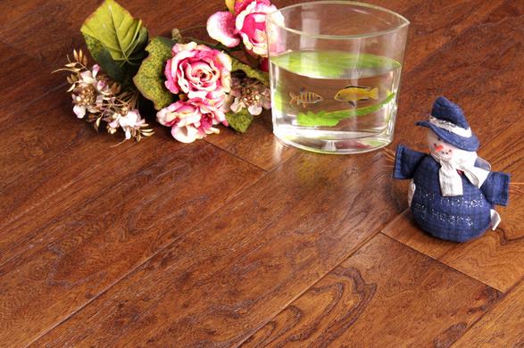 地板企業需解放思想來制定新的戰略目標.jpg 地板企業需解放思想來制定新的戰略目標.jpg