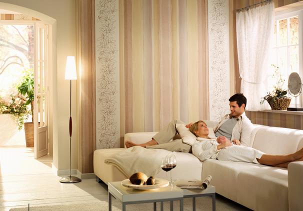 家居行業“觸網”需謹慎.jpg 家居行業“觸網”需謹慎.jpg