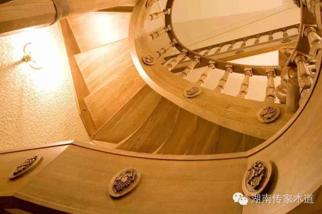 傳家木道整木家居定制——精致樓梯方案設(shè)計(jì).jpg 傳家木道整木家居定制——精致樓梯方案設(shè)計(jì).jpg