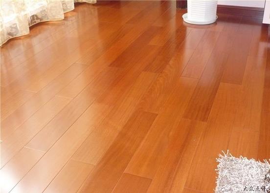 地板市場競爭新格局到來 企業(yè)難道要做“鴕鳥”？.jpg