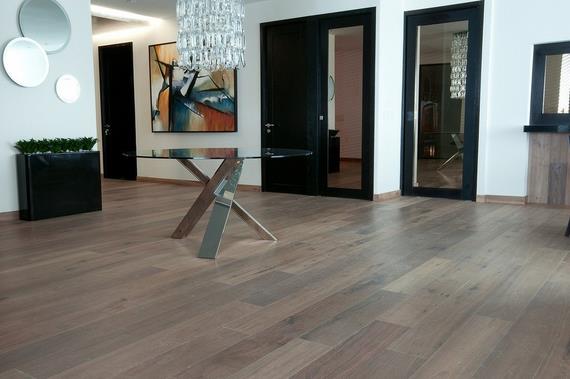 國內經濟下行 多元化發展為地板企業提供緩壓通道.jpg 國內經濟下行 多元化發展為地板企業提供緩壓通道.jpg