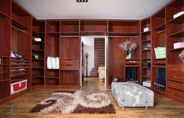 家具企業“群撕”,怎樣的企業能夠存活下來?.jpg 家具企業“群撕”,怎樣的企業能夠存活下來?.jpg