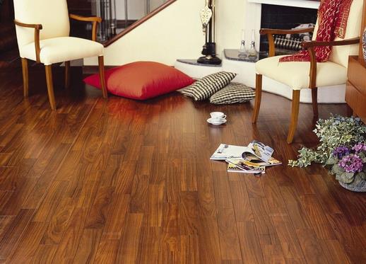 已遠離暴利時代,地板市場的發展前景幾何?.jpg 已遠離暴利時代,地板市場的發展前景幾何?.jpg