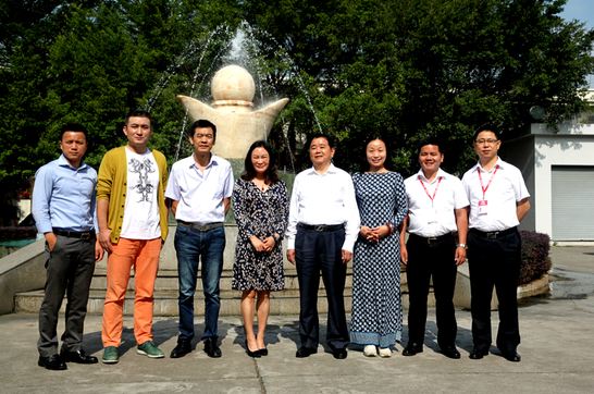 仁豪居品與紅星美凱龍的合作交流會成功召開.png 仁豪居品與紅星美凱龍的合作交流會成功召開.png