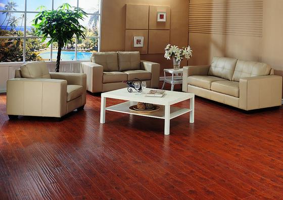 地板企業需以創新緩解行業遺留問題.jpg 地板企業需以創新緩解行業遺留問題.jpg