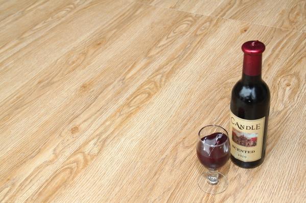 地板企業營銷方式需有創新意識,達到差異化發展.jpg 地板企業營銷方式需有創新意識,達到差異化發展.jpg