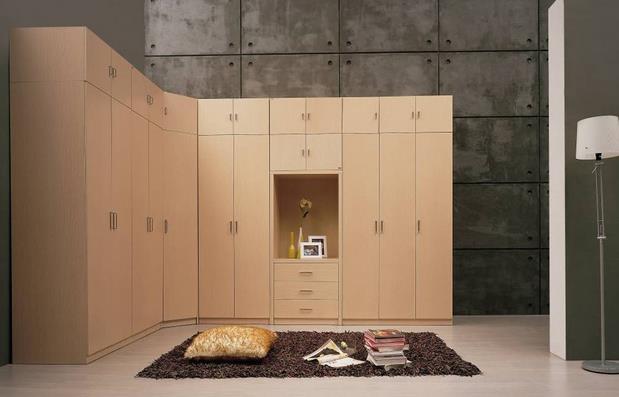 衣柜企業如何打破“高產低值”局面.jpg 衣柜企業如何打破“高產低值”局面.jpg