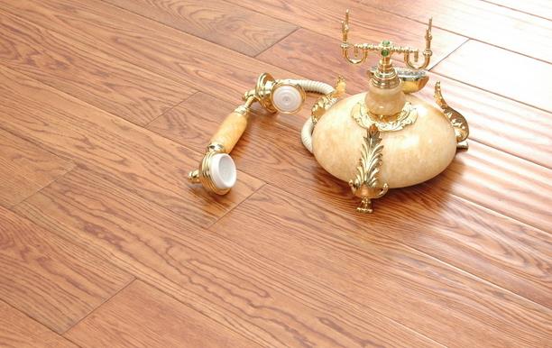 農(nóng)村市場(chǎng)的逐漸開(kāi)拓推動(dòng)地板行業(yè)的發(fā)展.jpg 農(nóng)村市場(chǎng)的逐漸開(kāi)拓推動(dòng)地板行業(yè)的發(fā)展.jpg