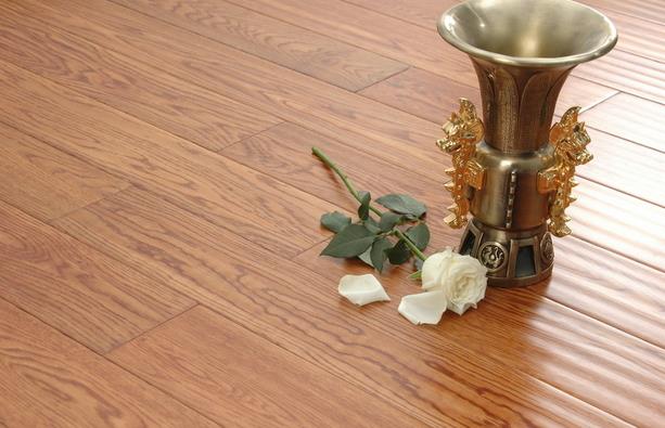 中小地板企業如何在逆境之下謀得一席之地.jpg 中小地板企業如何在逆境之下謀得一席之地.jpg