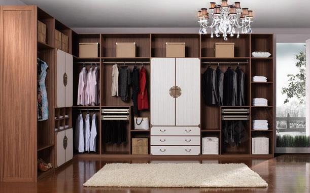 品牌成衣柜企業逆市成長利器.jpg 品牌成衣柜企業逆市成長利器.jpg