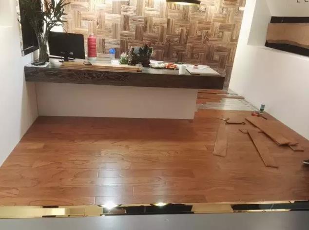 南京李洋地板輕松實現體驗式營銷.jpg 南京李洋地板輕松實現體驗式營銷.jpg