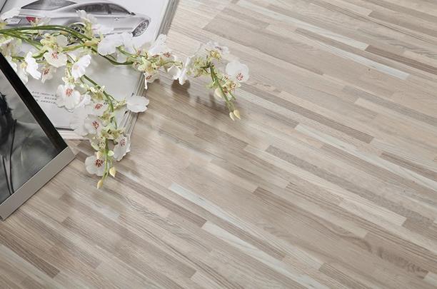 地板企業(yè)跨界升級還需多方面創(chuàng)新.jpg 地板企業(yè)跨界升級還需多方面創(chuàng)新.jpg