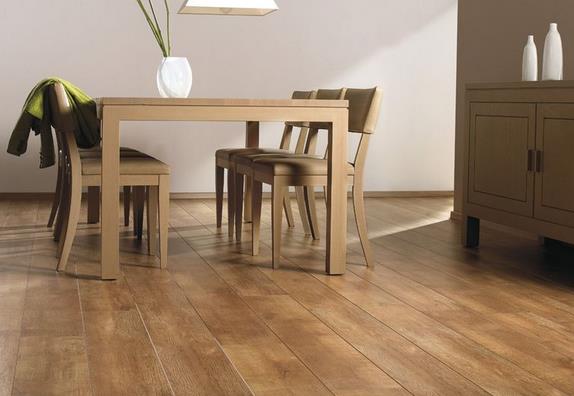 安心地板認為,高端木地板定制化或為良策.jpg 安心地板認為,高端木地板定制化或為良策.jpg