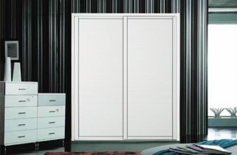 千年舟開創衣柜“負離子時代”.jpg 千年舟開創衣柜“負離子時代”.jpg