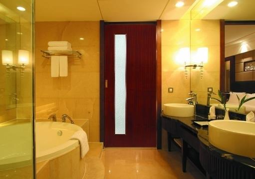 2016年木門行業產品依舊是競爭力核心.jpg 2016年木門行業產品依舊是競爭力核心.jpg