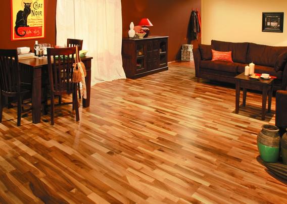 莫干山地板斬獲“中國家居產業網友喜愛品牌”大獎.jpg 莫干山地板斬獲“中國家居產業網友喜愛品牌”大獎.jpg