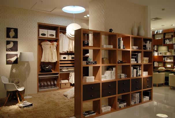 衣柜門店終端銷售如何留住消費者.jpg 衣柜門店終端銷售如何留住消費者.jpg