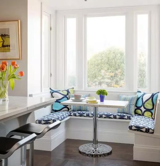 飄窗.jpg 飄窗.jpg