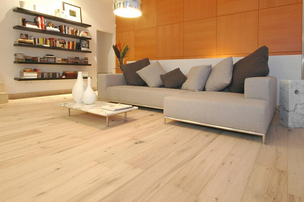 木地板保養大攻略--除濕那些事