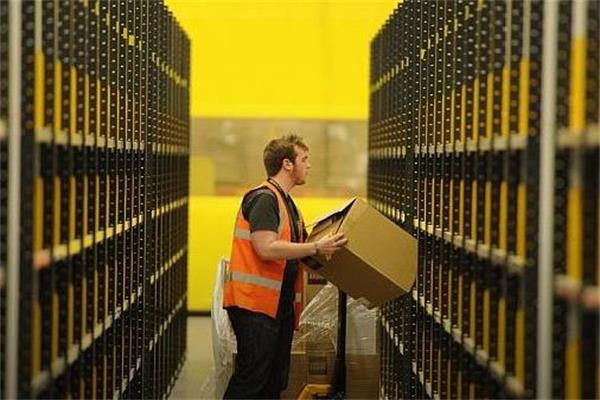 亞馬遜倉庫—不為人知的亞馬遜10大物流技術.jpg 亞馬遜倉庫—不為人知的亞馬遜10大物流技術.jpg