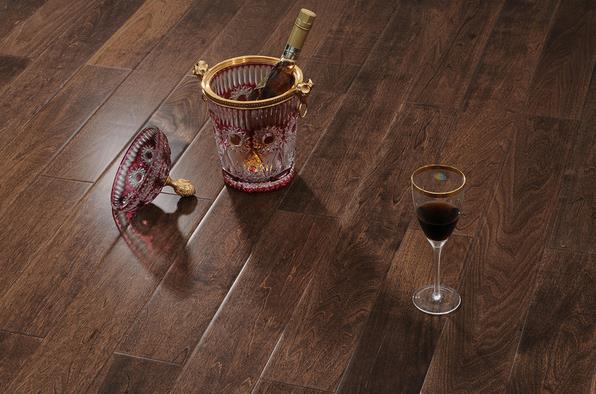 生活家地板總是能找到消費者心中的“時尚密碼”.jpg 生活家地板總是能找到消費者心中的“時尚密碼”.jpg