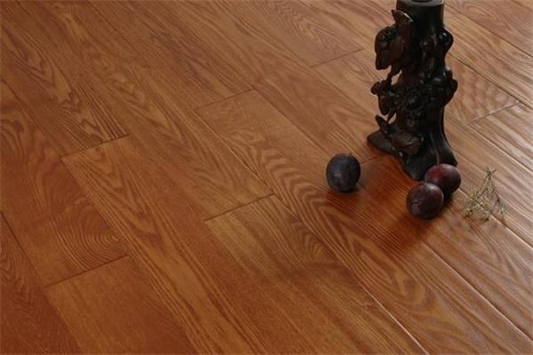 地板市場環境的改變鞭策地板企業做出創新.jpg 地板市場環境的改變鞭策地板企業做出創新.jpg