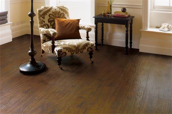 地板企業必須要貫徹環保定制的理念.jpg 地板企業必須要貫徹環保定制的理念.jpg