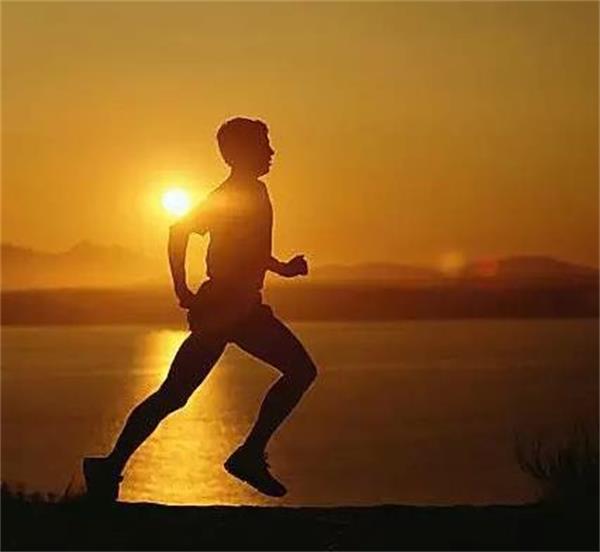 新一年,致奮斗路上的你.jpg 新一年,致奮斗路上的你.jpg