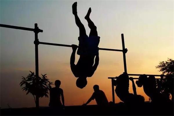 格局=成功 ，計(jì)較=墳?zāi)?jpg