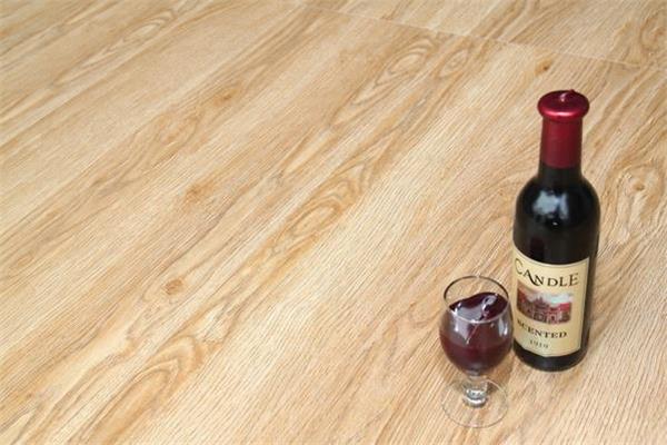 農民工市民化政策為地板企業帶來希望.jpg 農民工市民化政策為地板企業帶來希望.jpg