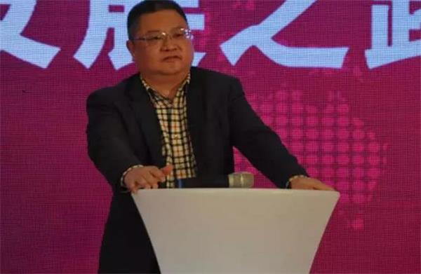 新經濟環境下的門企發展之路.jpg 新經濟環境下的門企發展之路.jpg