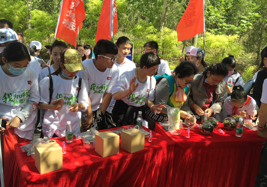 1461317721167092.png blob.png