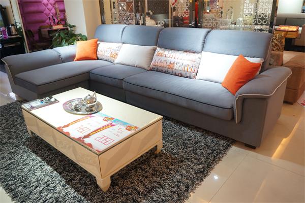 用工匠精神設(shè)計(jì)沙發(fā) 用工匠精神設(shè)計(jì)沙發(fā)