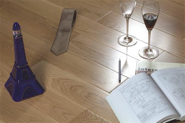 白橡木地板 白橡木地板