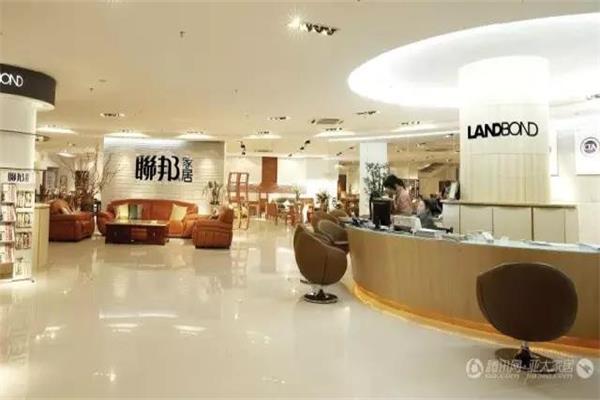 看沙發行業“四大家族”呼風喚雨 看沙發行業“四大家族”呼風喚雨