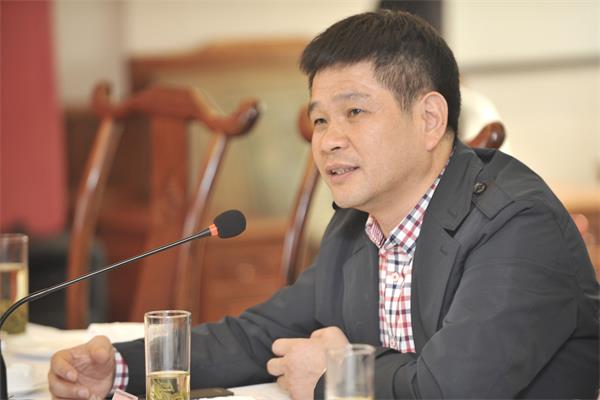 1474942220460655.jpg 王力集團董事長王躍斌_看圖王.jpg