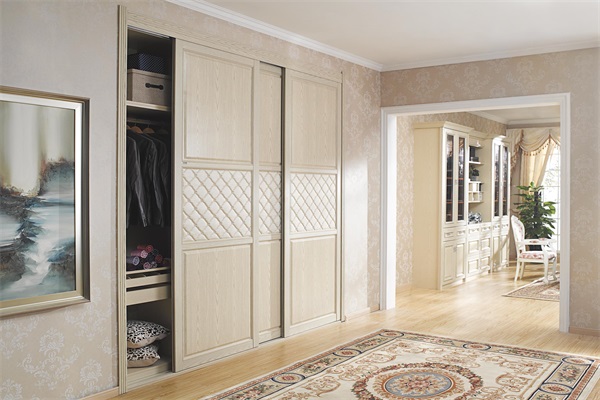 衣柜企業(yè)跨界創(chuàng)新究竟如何“跨” 衣柜企業(yè)跨界創(chuàng)新究竟如何“跨”