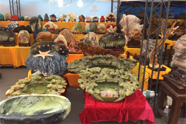 第四屆中國紅木奇石博覽會圓滿結束 第四屆中國紅木奇石博覽會圓滿結束
