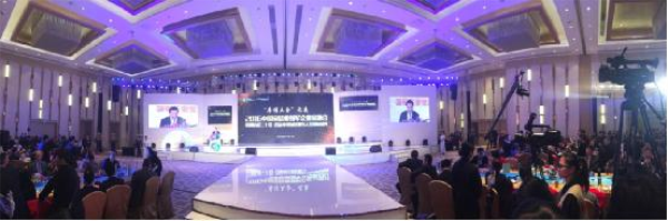 大自然家居佘學(xué)彬榮登中國家居業(yè)最高榮譽(yù)殿堂