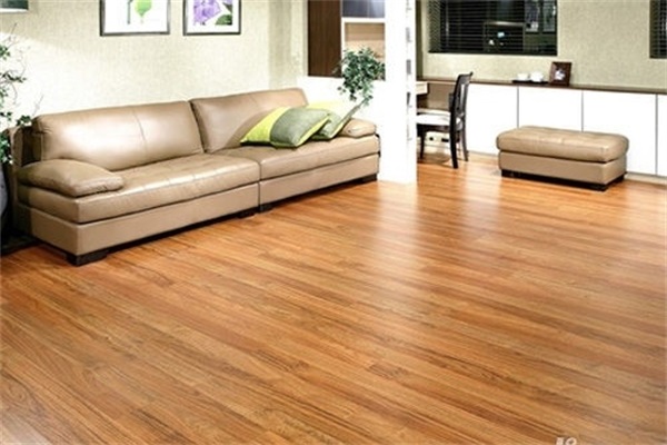 地板企業(yè)上調(diào)產(chǎn)品價(jià)格 并非損害消費(fèi)者利益 地板企業(yè)上調(diào)產(chǎn)品價(jià)格 并非損害消費(fèi)者利益